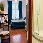 Krakow Apartments & Rooms